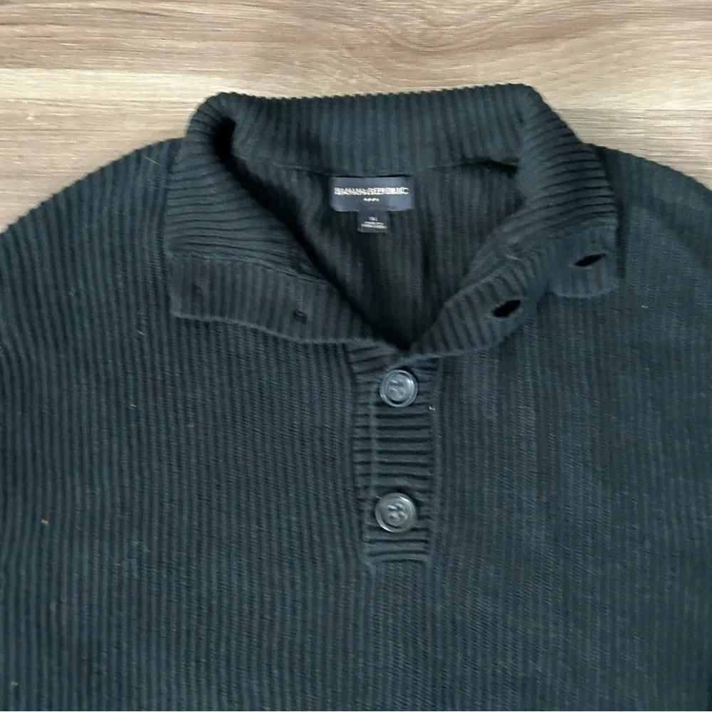 BANANA REPUBLIC 1/3 Button Pop On Knit Ribbed Black Sweater Men Size XL